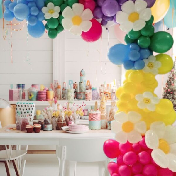 Daisy Balloon Garland Arch Kit